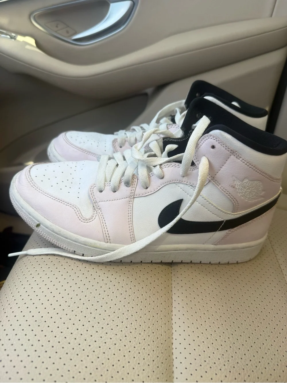 Nike Women's High-Top Sneakers in White, Light Pink & Black size 9